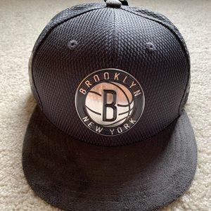 New Era Brooklyn Nets On-Court Collection Snapback